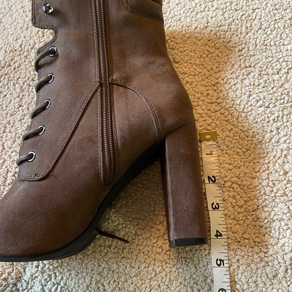 🌸 Call it Spring 🌸 lace up chunky heeled boots - Picture 11 of 11